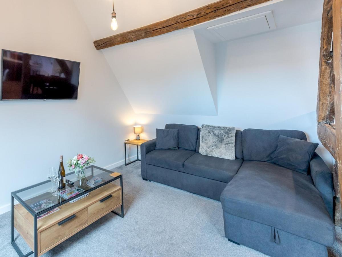 Pass The Keys 5C Charming Town Centre Apartment With Roof Top Views Шрусбері Екстер'єр фото